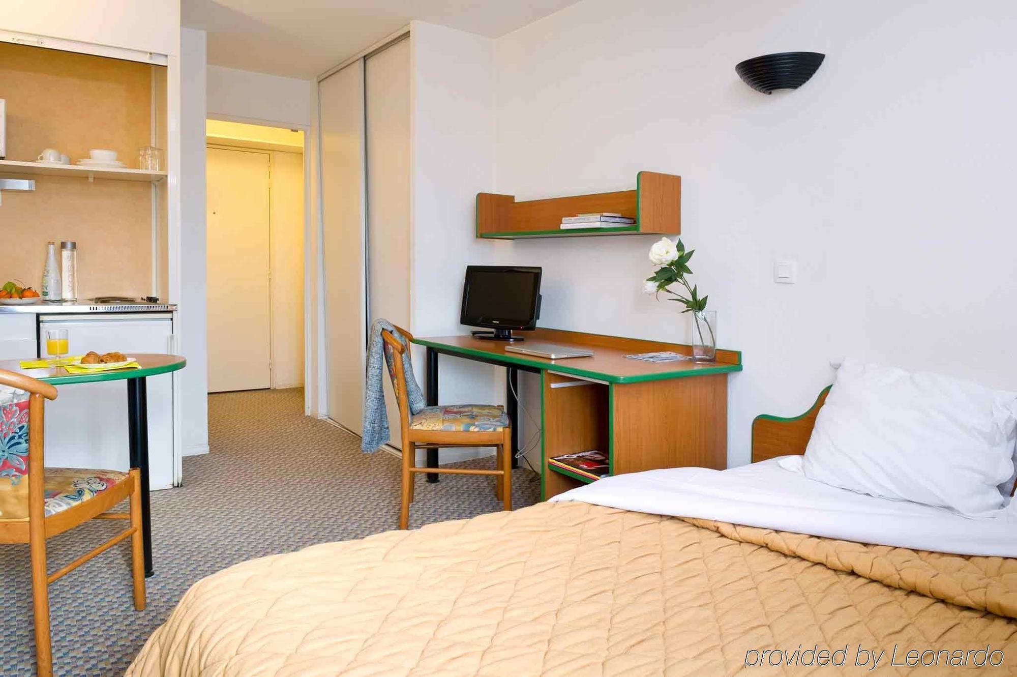 Aparthotel Adagio Access Paris Maisons-Alfort Room photo